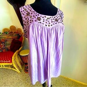 Sam & Max Designer Sleeveless Embellished Woven Top! Lilac! Great condition XL